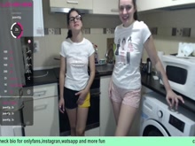Relógio maya_and_guests's Cam Show @ Chaturbate 20/02/2022
